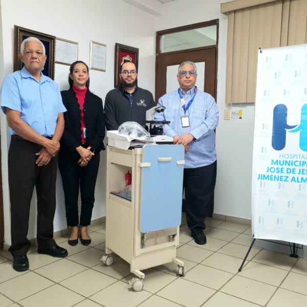 Adquisici&oacute;n de un nuevo microscopio