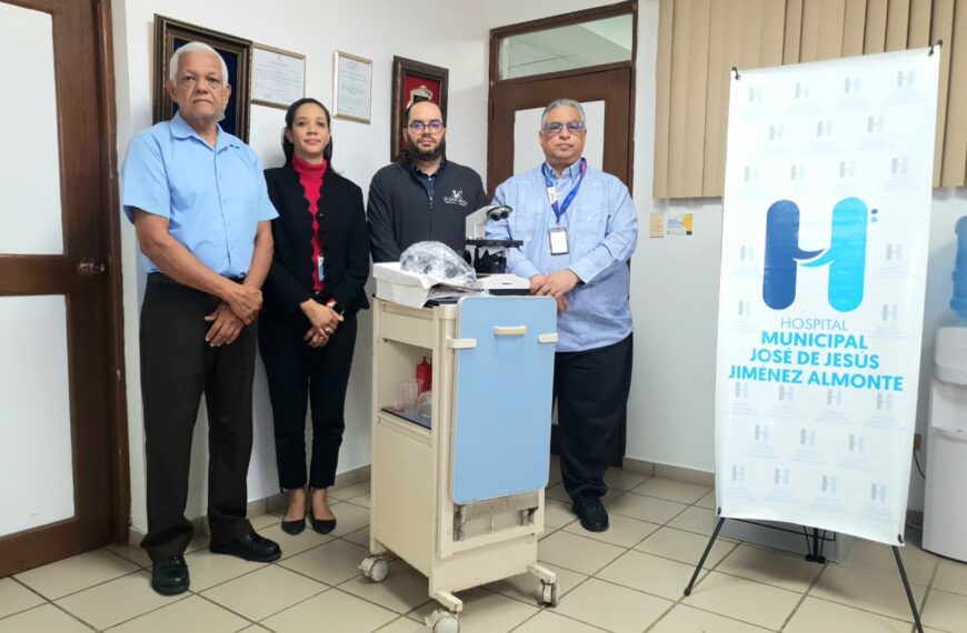 Adquisici&oacute;n de un nuevo microscopio