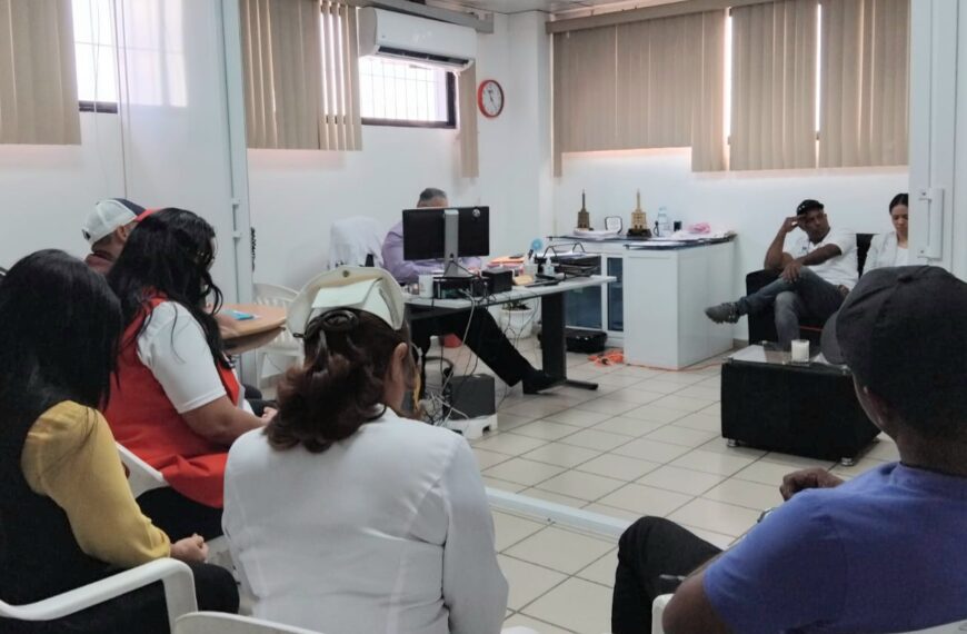 Reuni&oacute;n del Comit&eacute; de Emergencias y Desastres