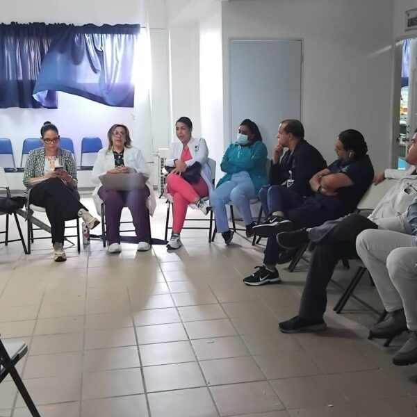 Reuni&oacute;n de trabajo junto a la Regional, el Departamento de Ginecolog&iacute;a y el de Pediatr&iacute;a