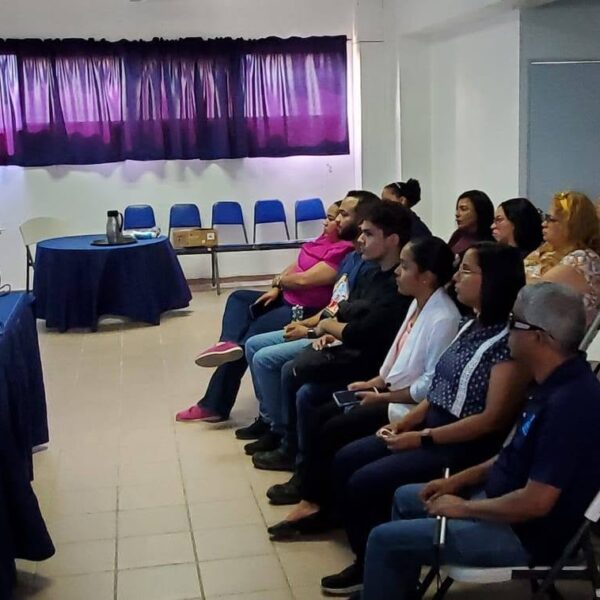 Capacitaci&oacute;n sobre humanizaci&oacute;n de los servicios.