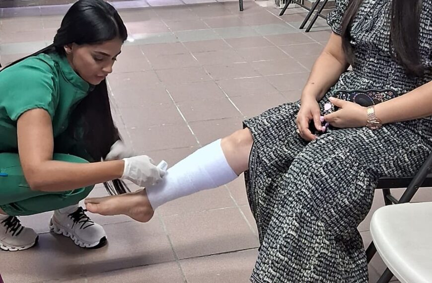 Pr&aacute;ctica de inmovilizaci&oacute;n de pacientes